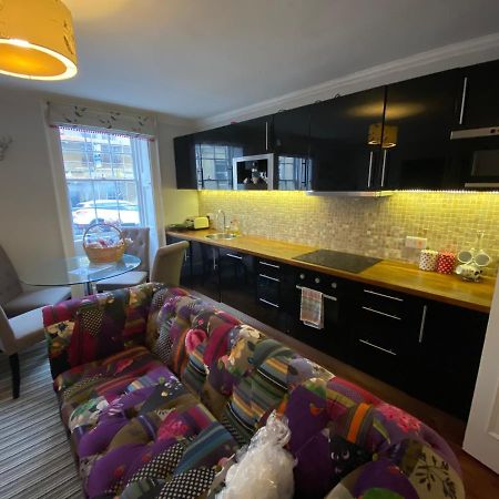 City Centre - Rivers Street, Quiet 2 Bed Ground Floor Georgian Garden Apartment Bath Dış mekan fotoğraf