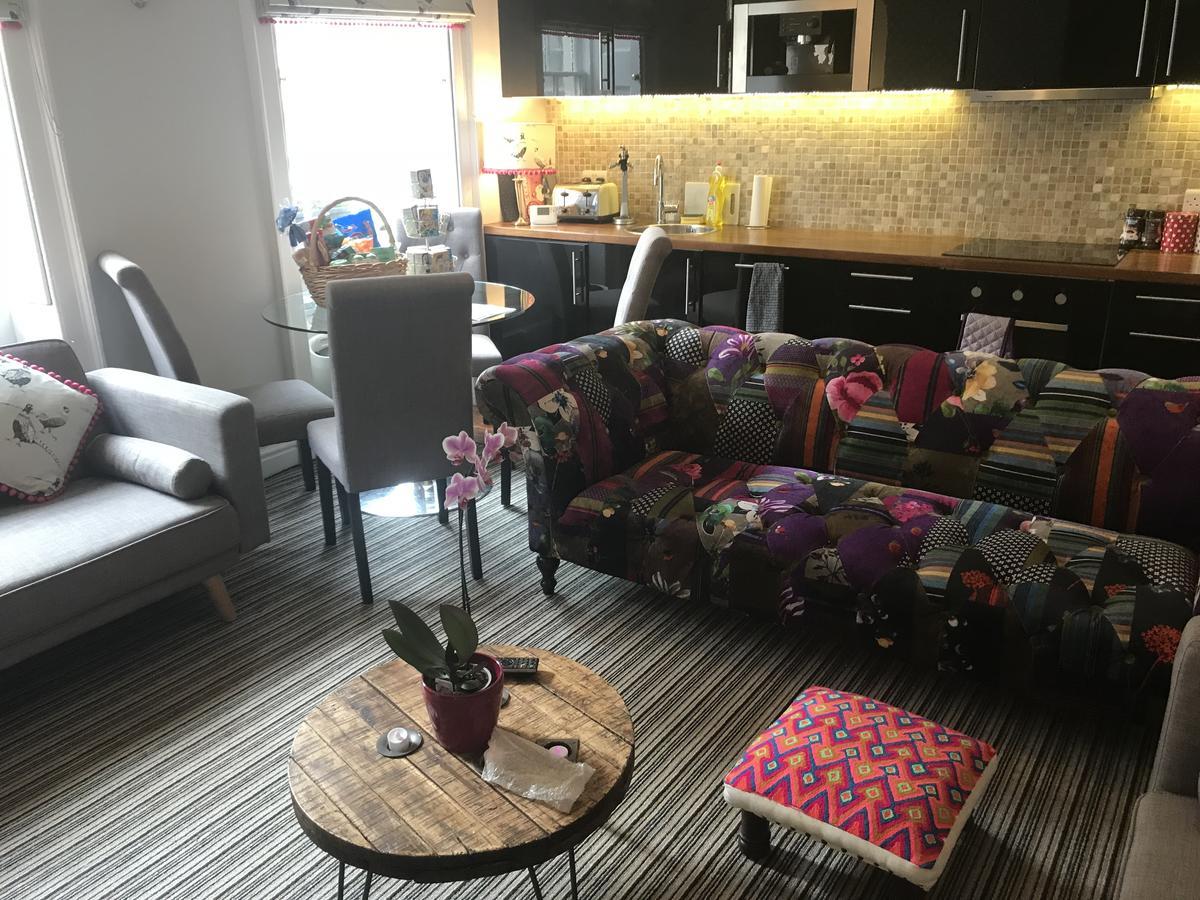 City Centre - Rivers Street, Quiet 2 Bed Ground Floor Georgian Garden Apartment Bath Dış mekan fotoğraf